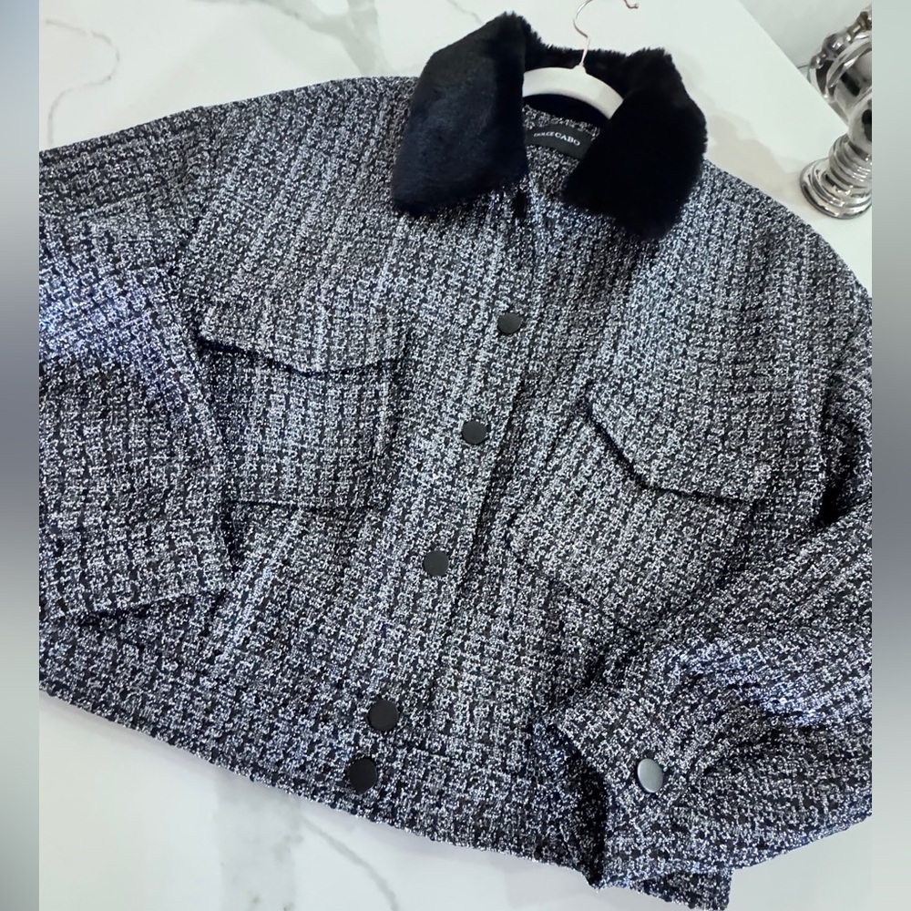 Dolce Cabo Black and Gray Tweed Sparkle Jacket w/Fur Collar Size S/M NWOT